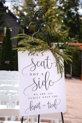 Everything You Need to Know About Wedding Signs